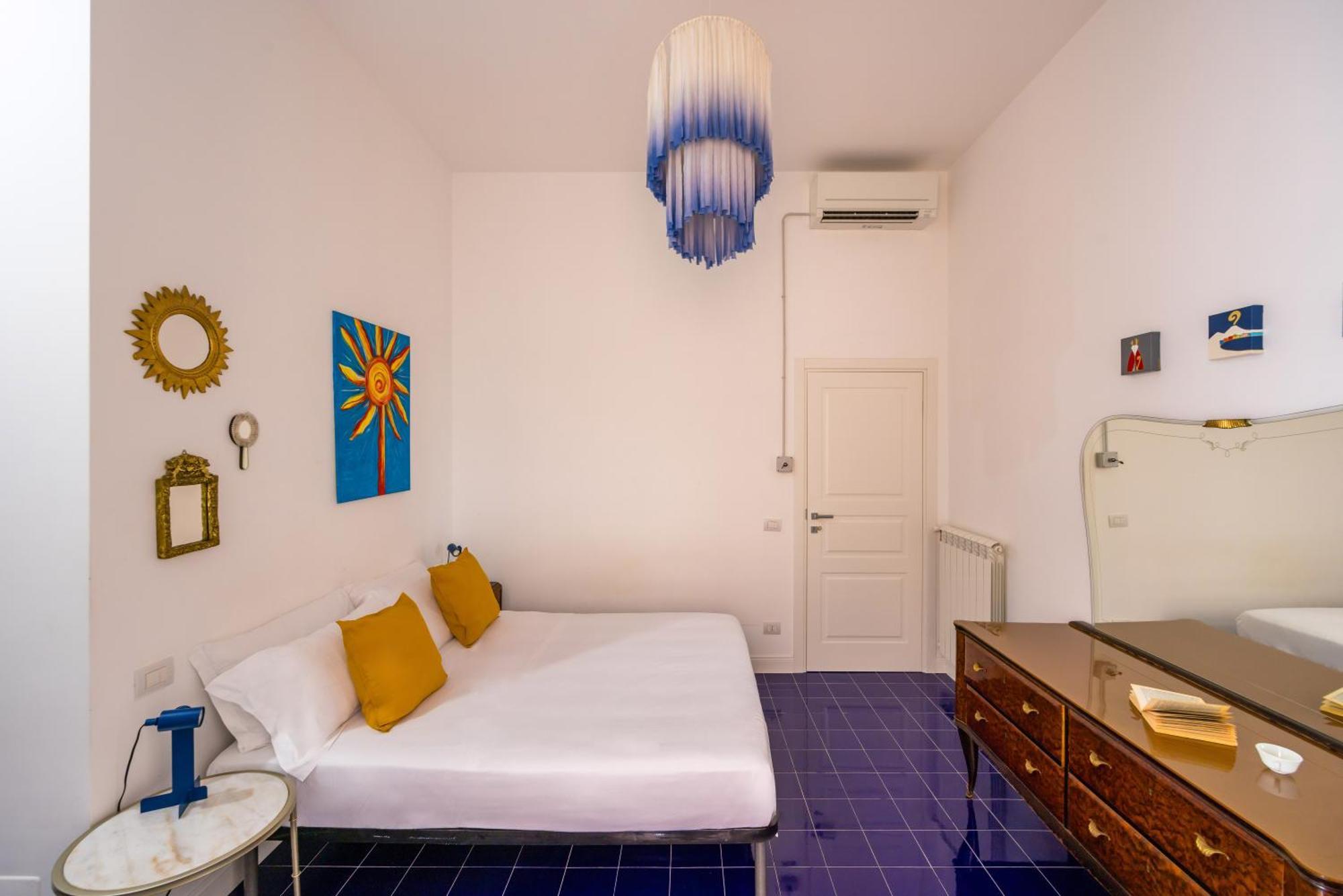 נאפולי Piazza Miraglia - Apartment By Wonderful Italy מראה חיצוני תמונה
